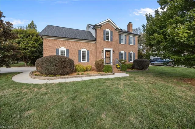 $425,511 | 2801 Norwell Court, Oak Ridge, NC 27310