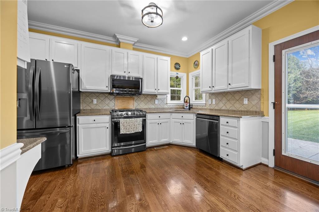 2801 Norwell Court Oak Ridge, NC 27310 - Photo 14 of 47