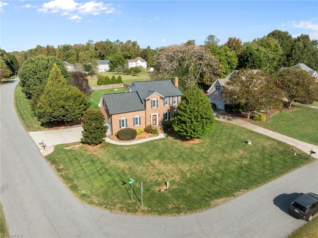 2801 Norwell Court Oak Ridge, NC 27310 - Photo 5 of 47