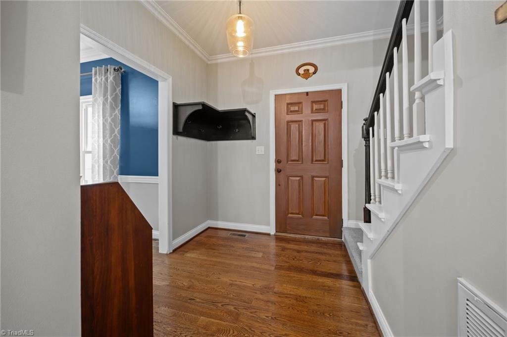 2801 Norwell Court Oak Ridge, NC 27310 - Photo 7 of 47