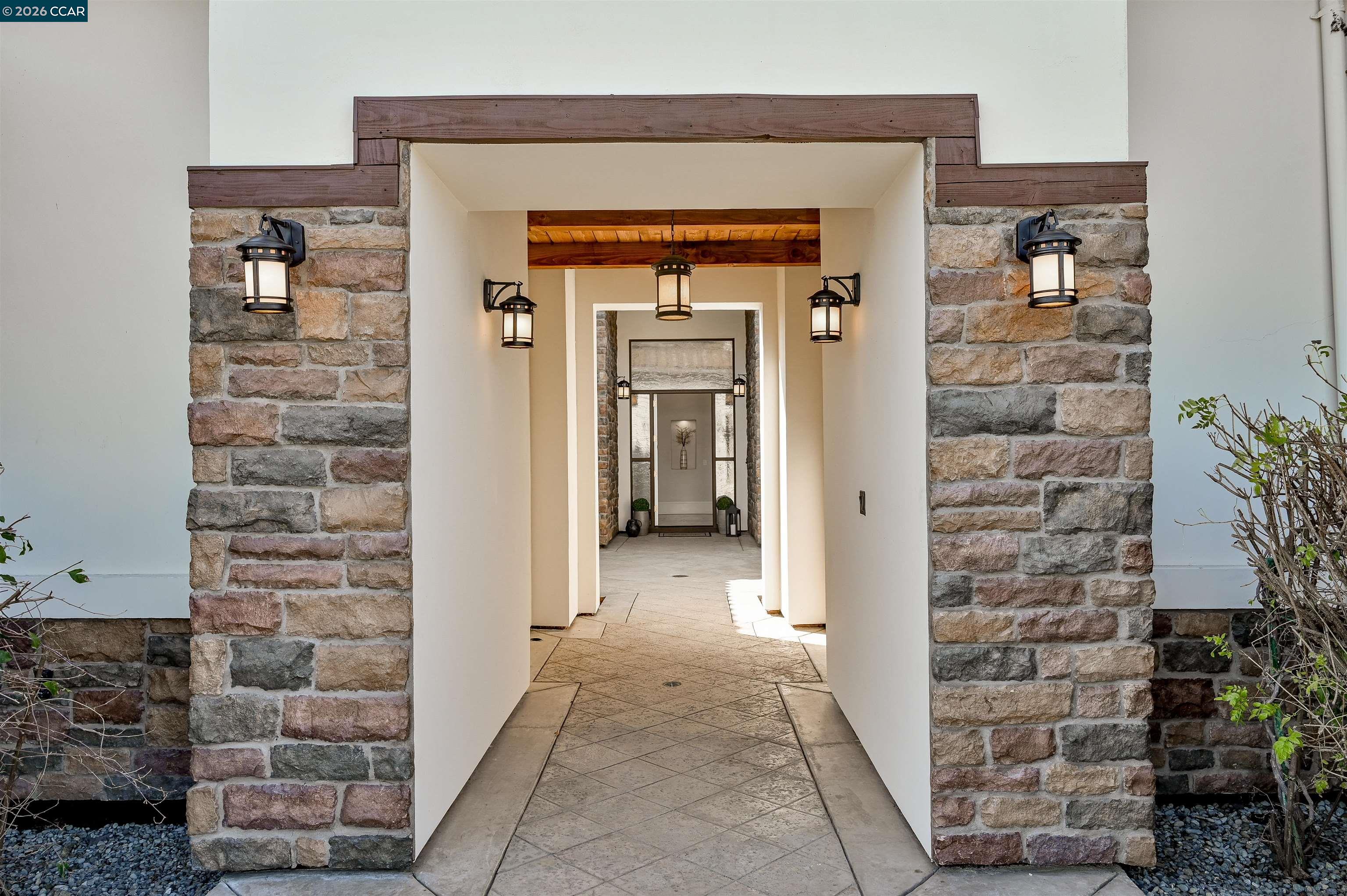 6010 Kolb Ranch Drive Pleasanton, CA 94588 - Photo 6 of 60