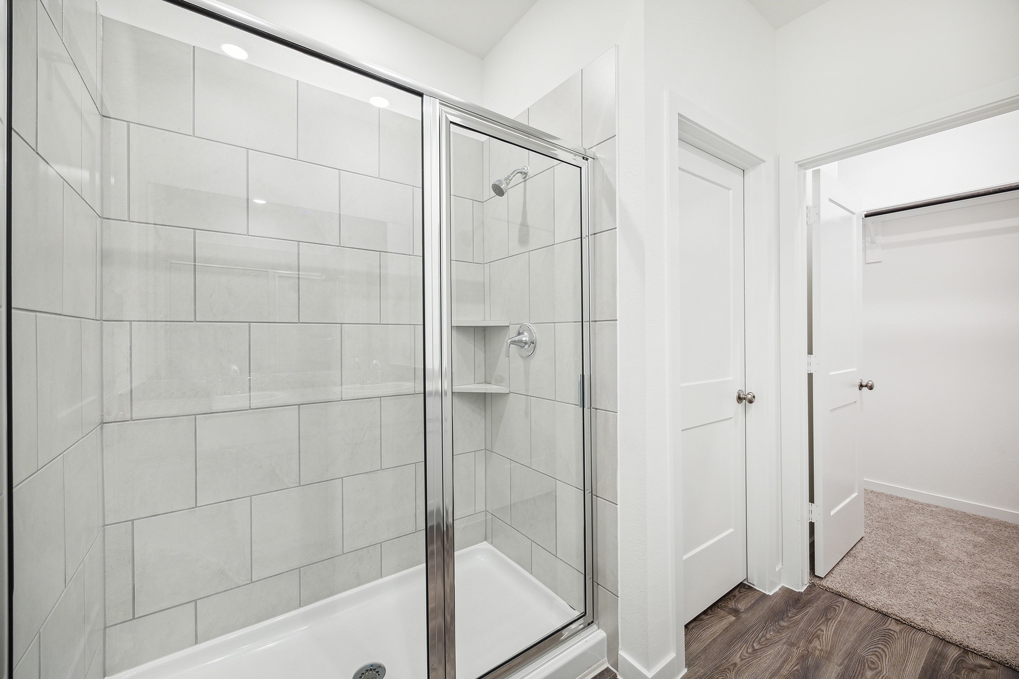 3926 Glory Grn Drive Brookshire, TX 77423 - Photo 16 of 21 a bathroom with a shower