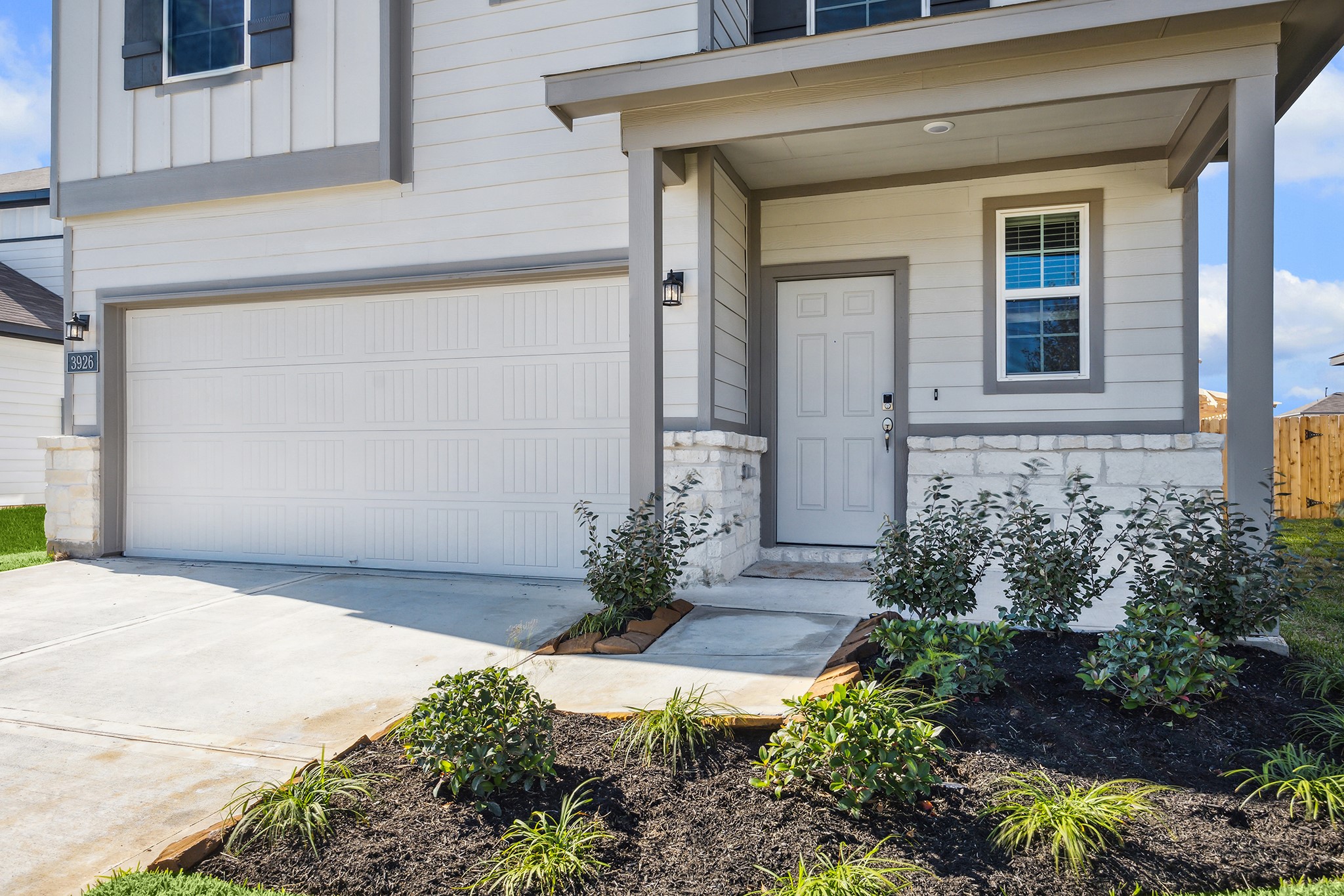 3926 Glory Grn Drive Brookshire, TX 77423 - Photo 6 of 21 a front view of a house