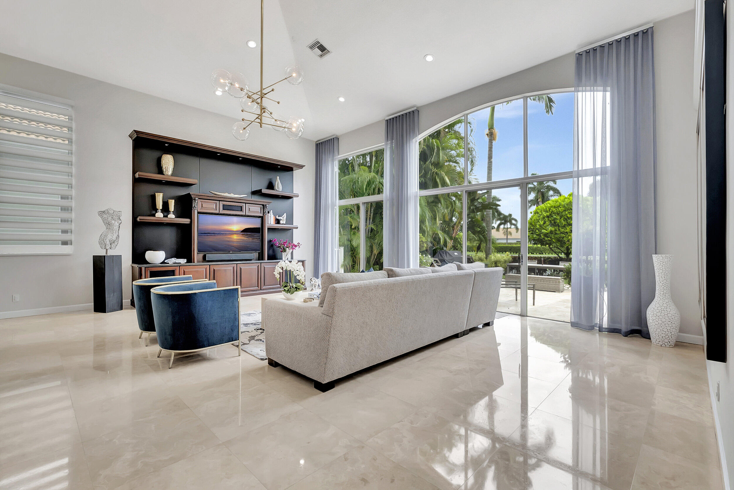 4085 Avalon Pointe Drive Boca Raton, FL 33496 - Photo 8 of 119 Great Room
