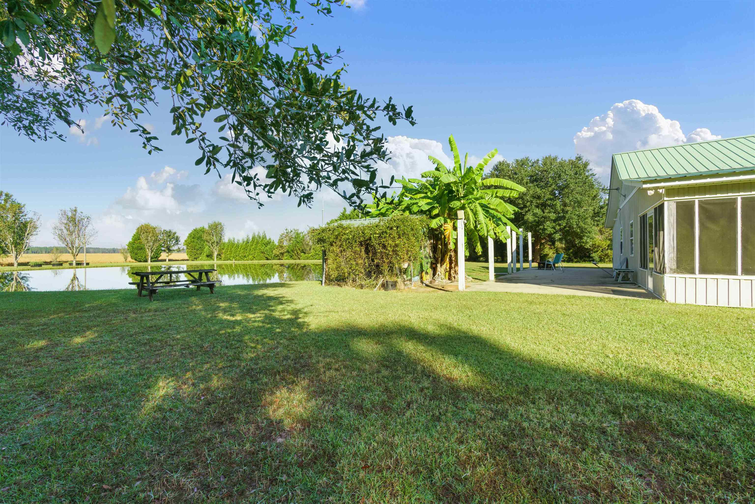 62537 Presley Road Atmore, AL 36502 - Photo 9 of 31