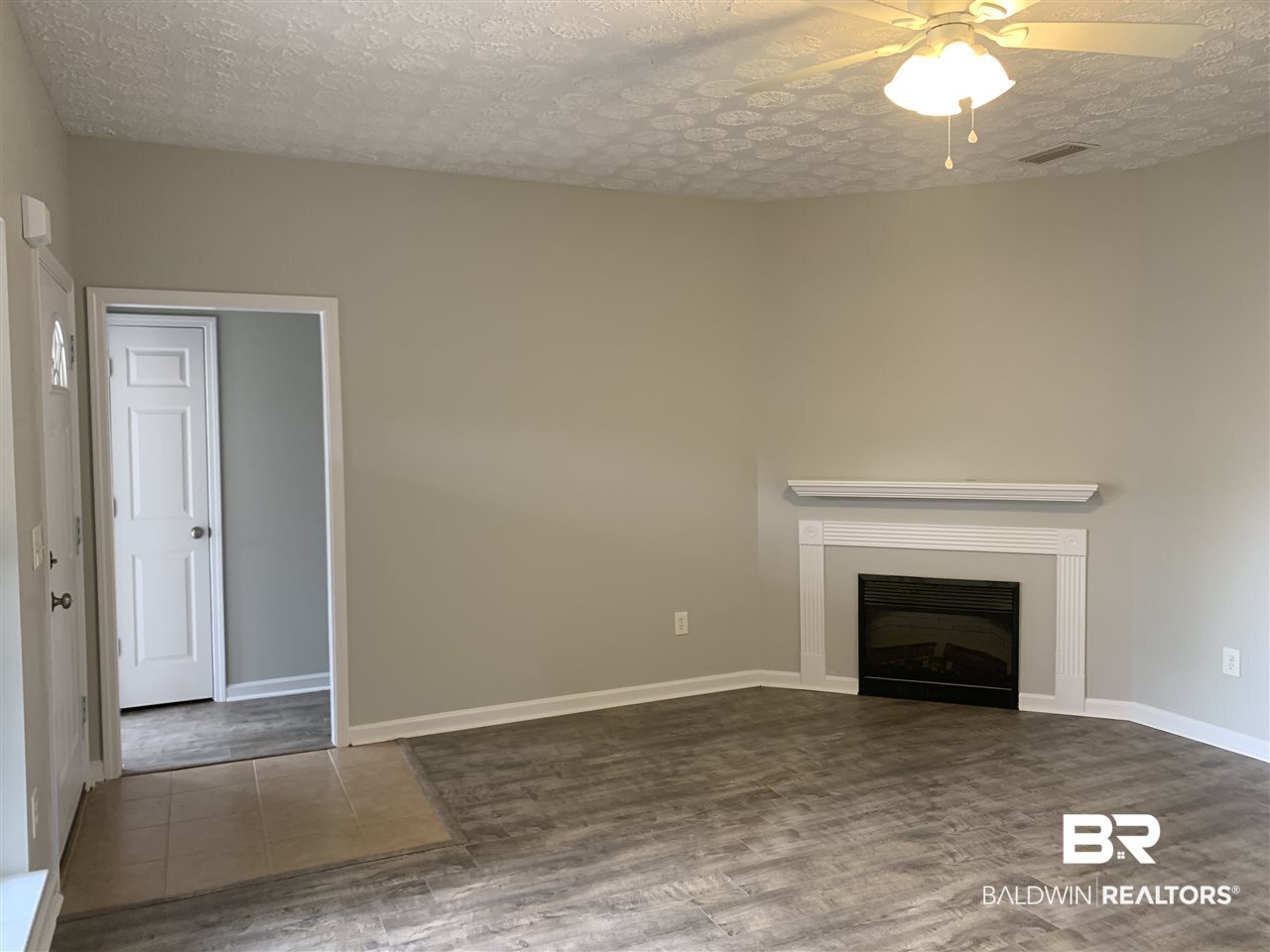 1310 Dominoe Trail Foley, AL 36535 - Photo 3 of 12