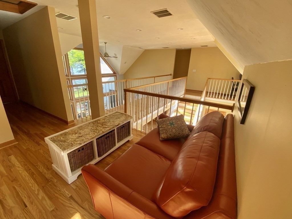 10 Cedar Lane Tyngsborough, MA 01879 - Photo 26 of 42 a view of entryway