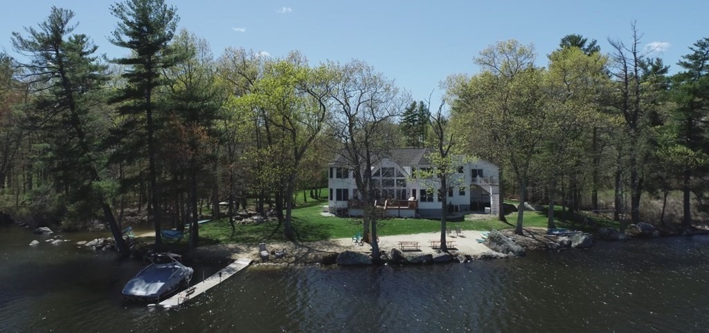 10 Cedar Lane Tyngsborough, MA 01879 - Photo 3 of 42 not sure