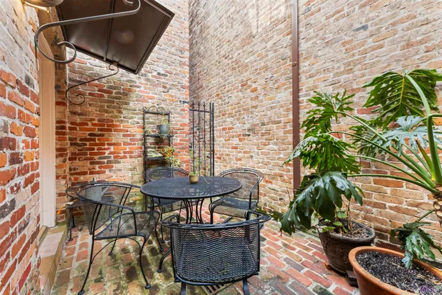 $396,000 | 7958 Wrenwood Boulevard, Unit B, Baton Rouge, LA 70809