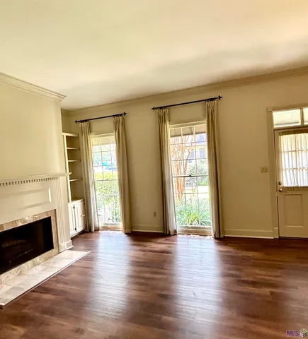 $396,000 | 7958 Wrenwood Boulevard, Unit B, Baton Rouge, LA 70809