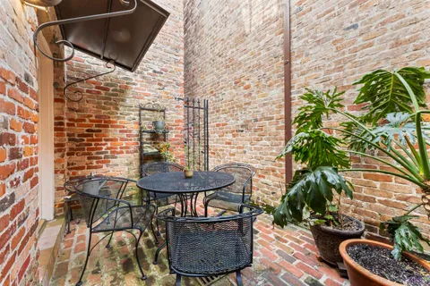 $379,000 | 7958 Wrenwood Boulevard, Unit B, Baton Rouge, LA 70809