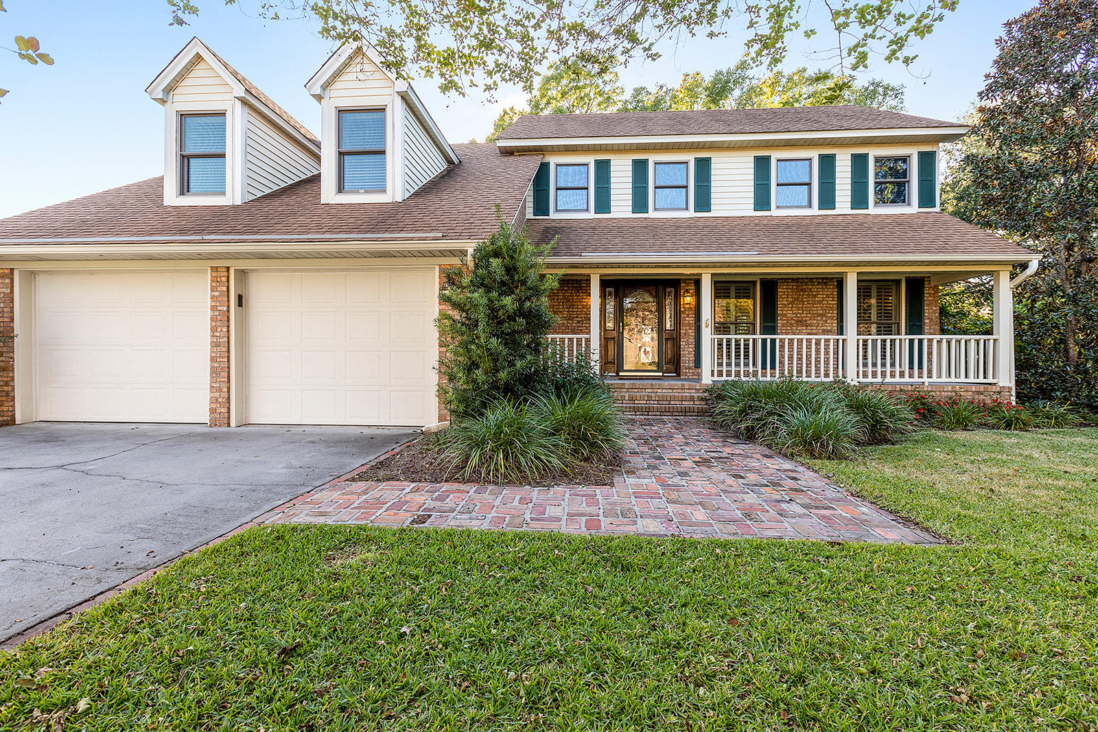 1918 Ashley Hall Road Charleston, SC 29407 - Photo 1 of 26 1918ASHLEYHALLRD_ALEECESOPHIA-6226