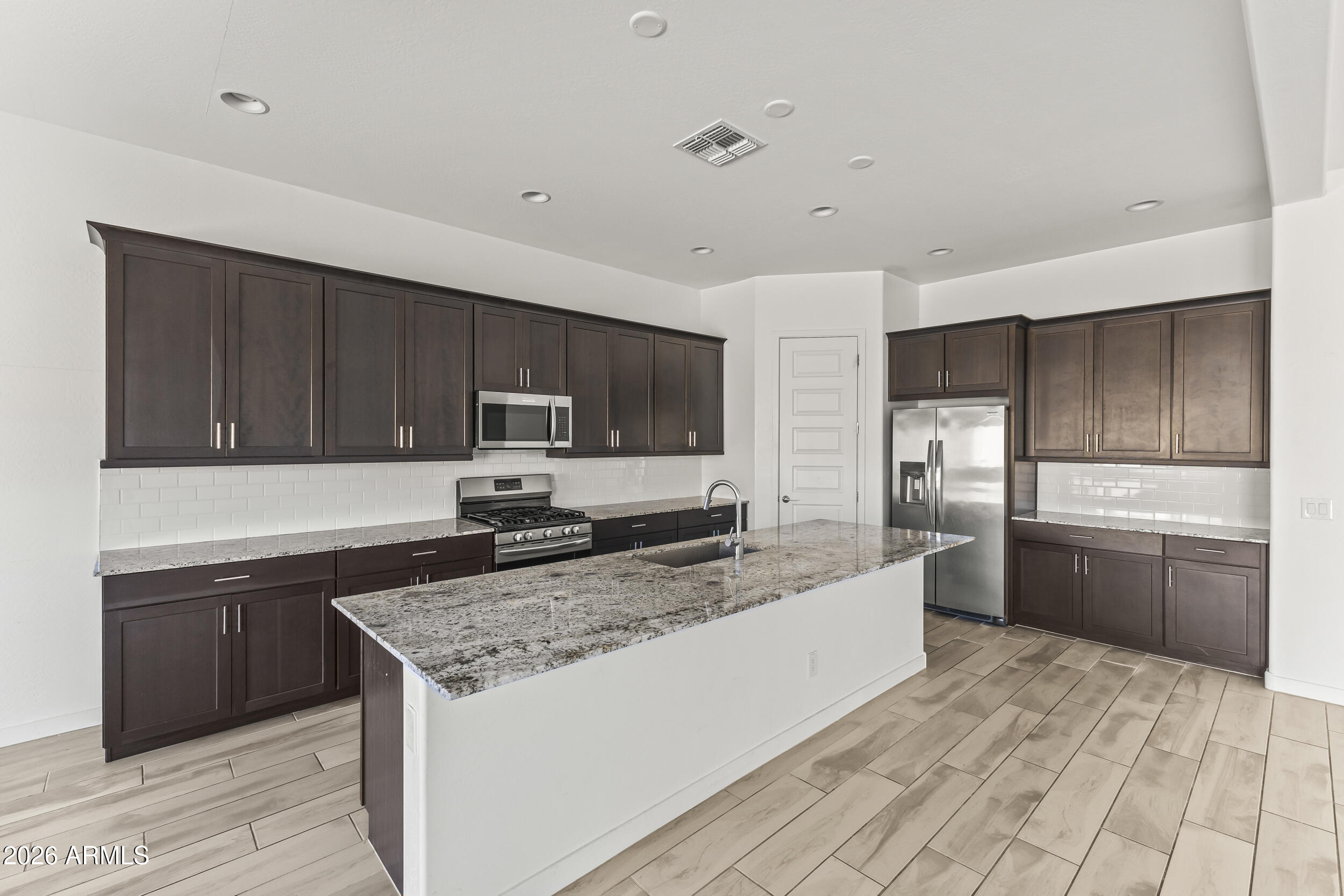 9342 West Roma Avenue Phoenix, AZ 85037 - Photo 15 of 34 Kitchen