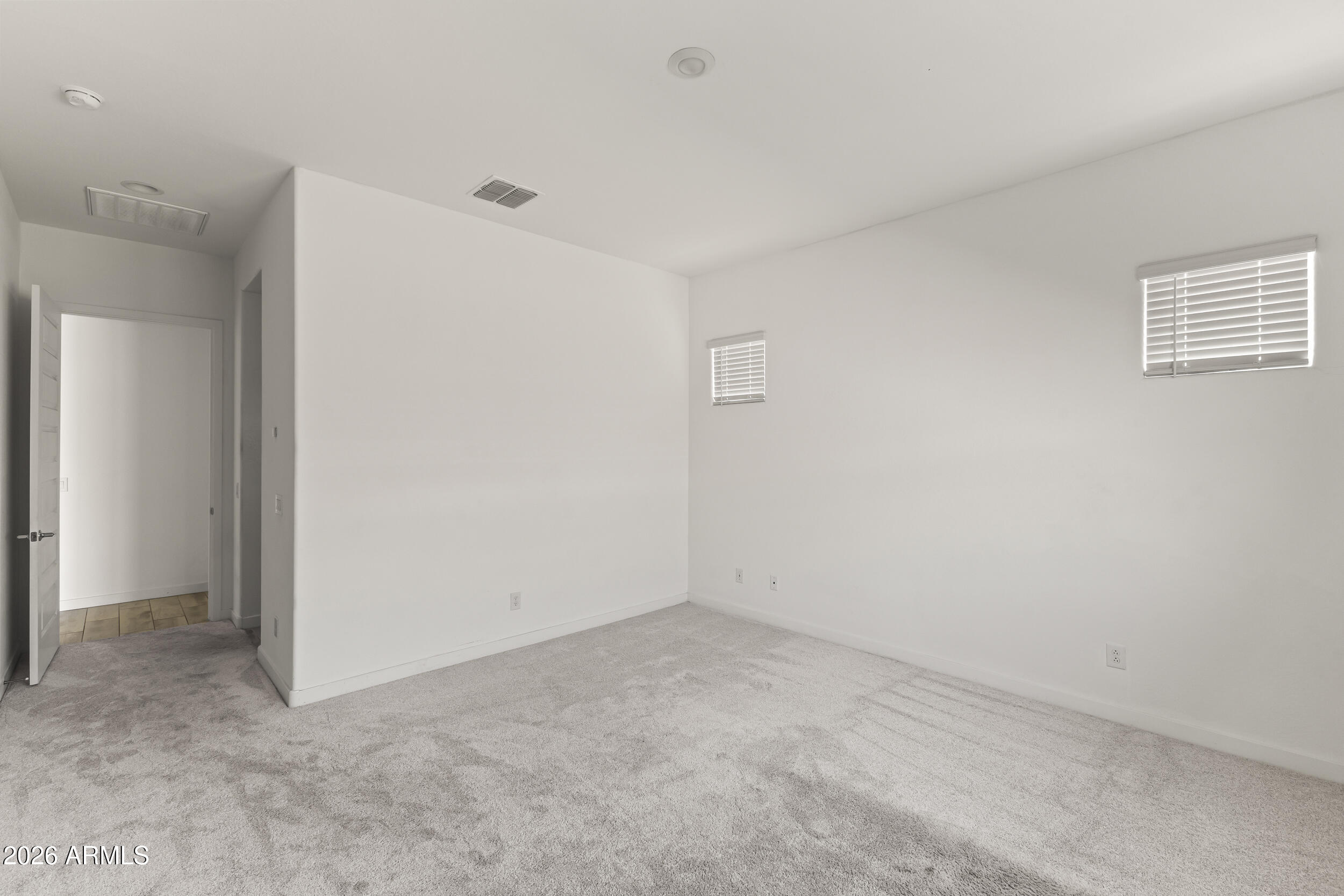 9342 West Roma Avenue Phoenix, AZ 85037 - Photo 21 of 34 Primary Bedroom