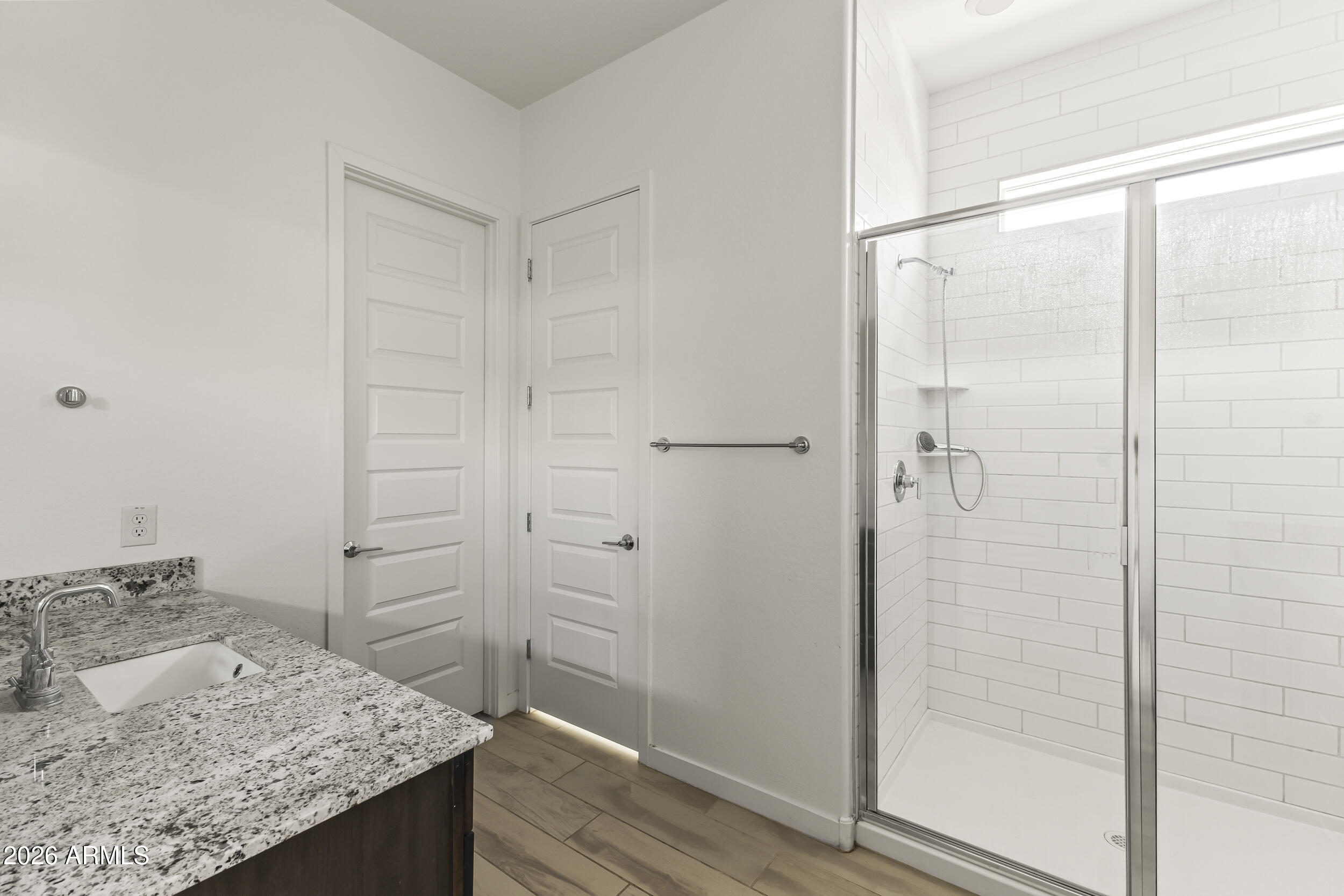 9342 West Roma Avenue Phoenix, AZ 85037 - Photo 22 of 34 Primary Bathroom