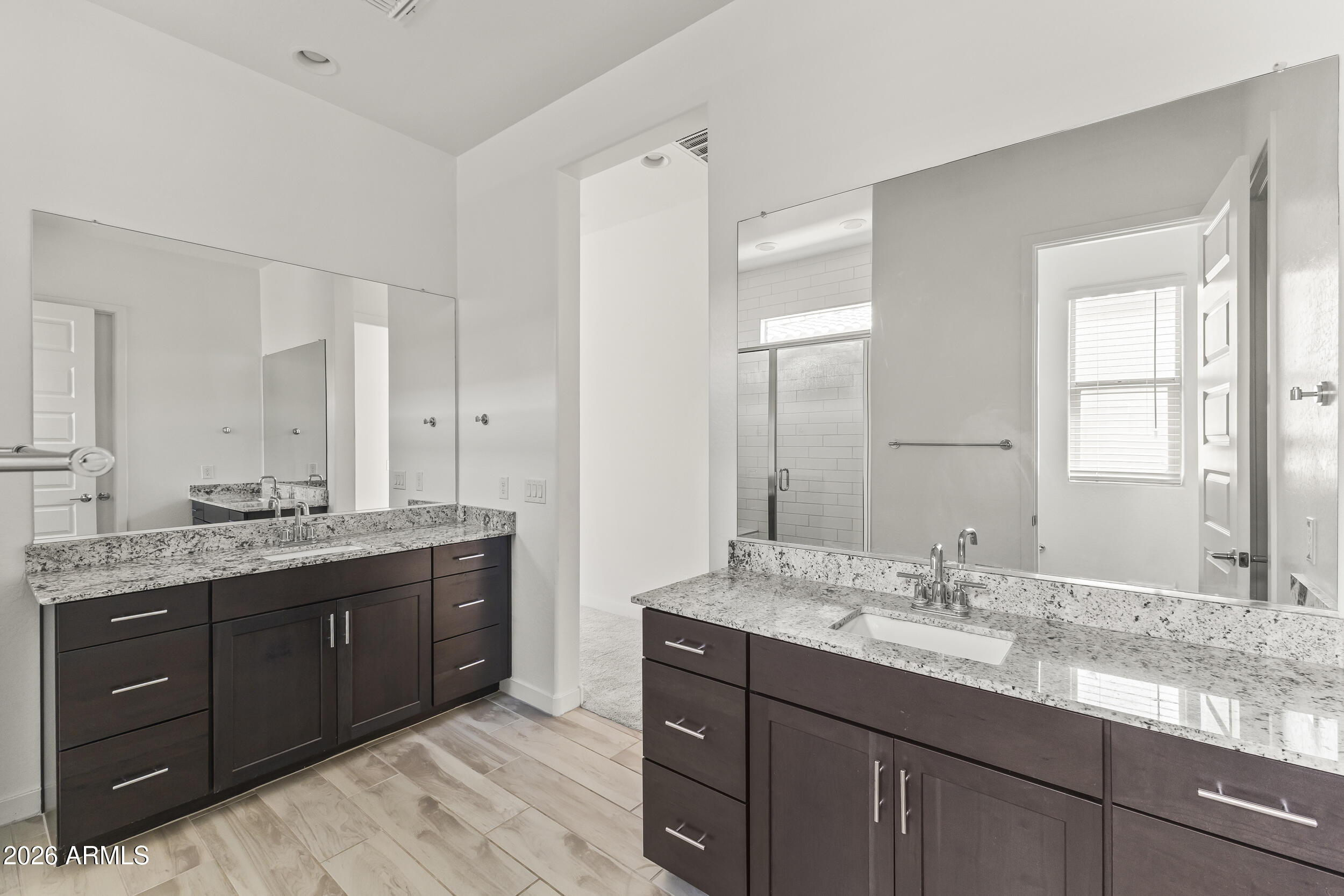 9342 West Roma Avenue Phoenix, AZ 85037 - Photo 24 of 34 Primary Bathroom
