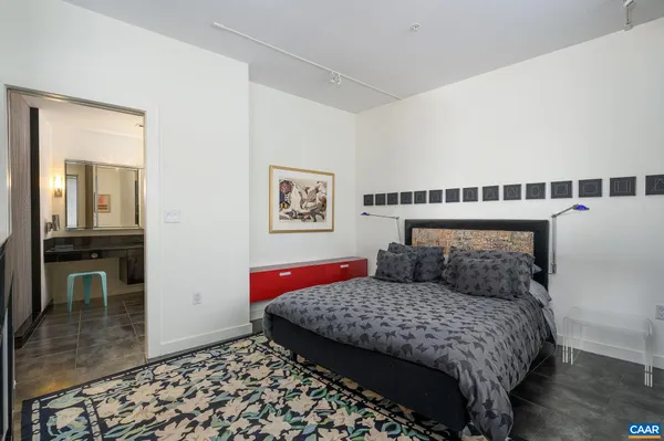 $849,500 | 200 Garrett Street, Unit 515, Charlottesville, VA 22902