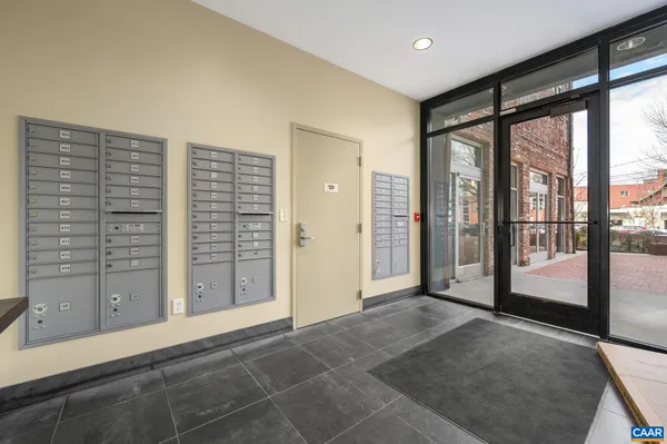 $849,500 | 200 Garrett Street, Unit 515, Charlottesville, VA 22902