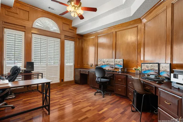 $850,000 | 20725 Wahl Lane, San Antonio, TX 78266