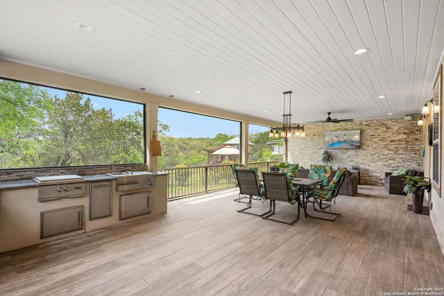 $850,000 | 20725 Wahl Lane, San Antonio, TX 78266