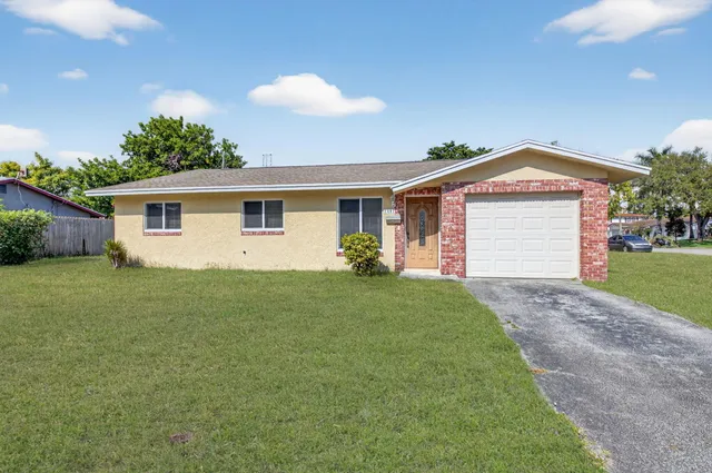 $675,000 | 1601 Northwest 5th Street, Boca Raton, FL 33486