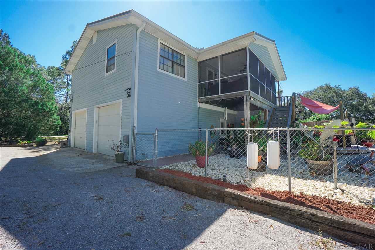 8124 Glenview Road Milton, FL 32583 - Photo 8 of 50 Gallery Image 8