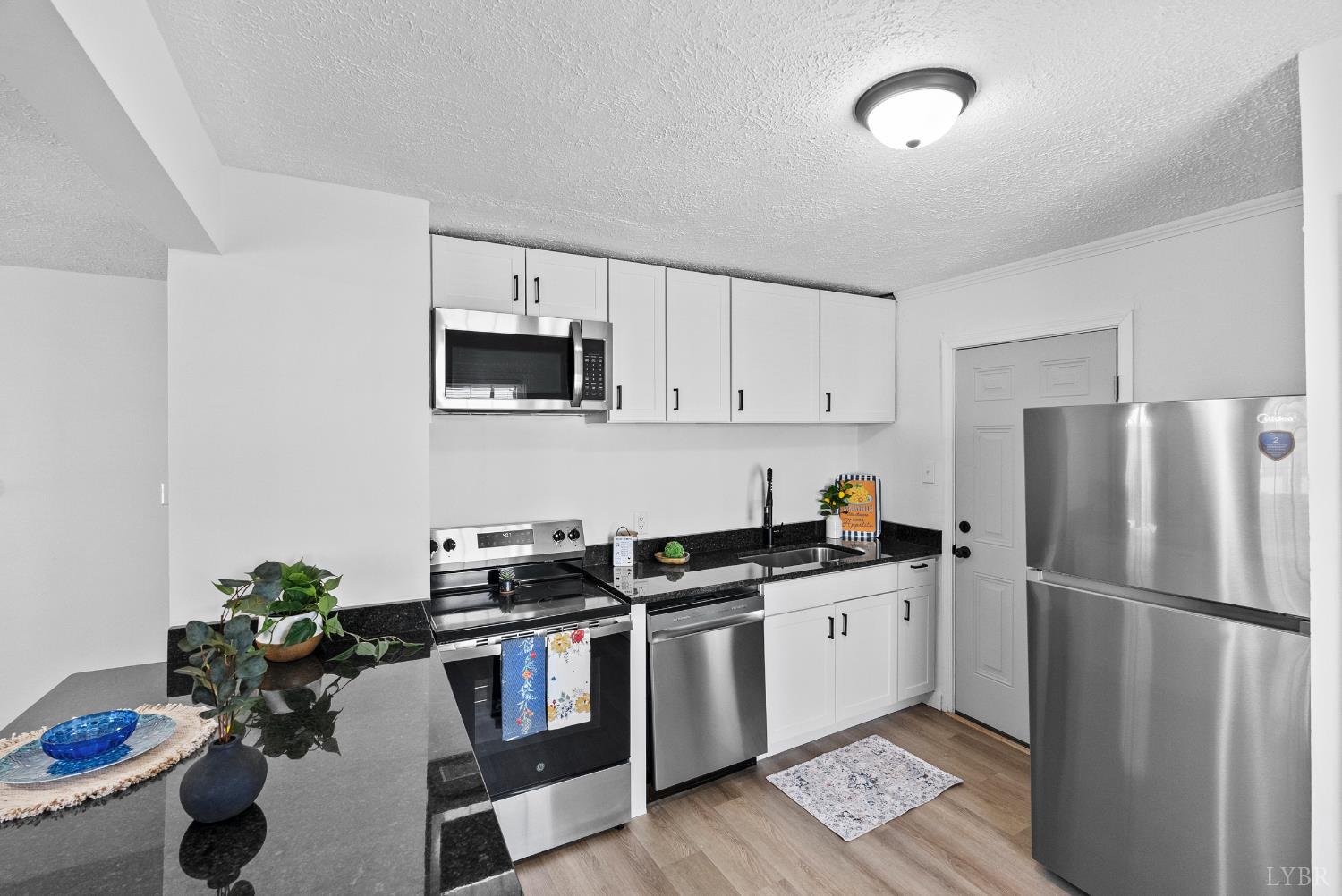 1149 Stratford Road Lynchburg, VA 24502 - Photo 7 of 29