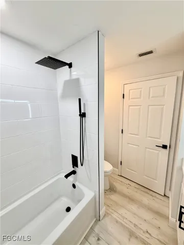 $300,000 | 2600 Southwest 22nd Place, Cape Coral, FL 33914