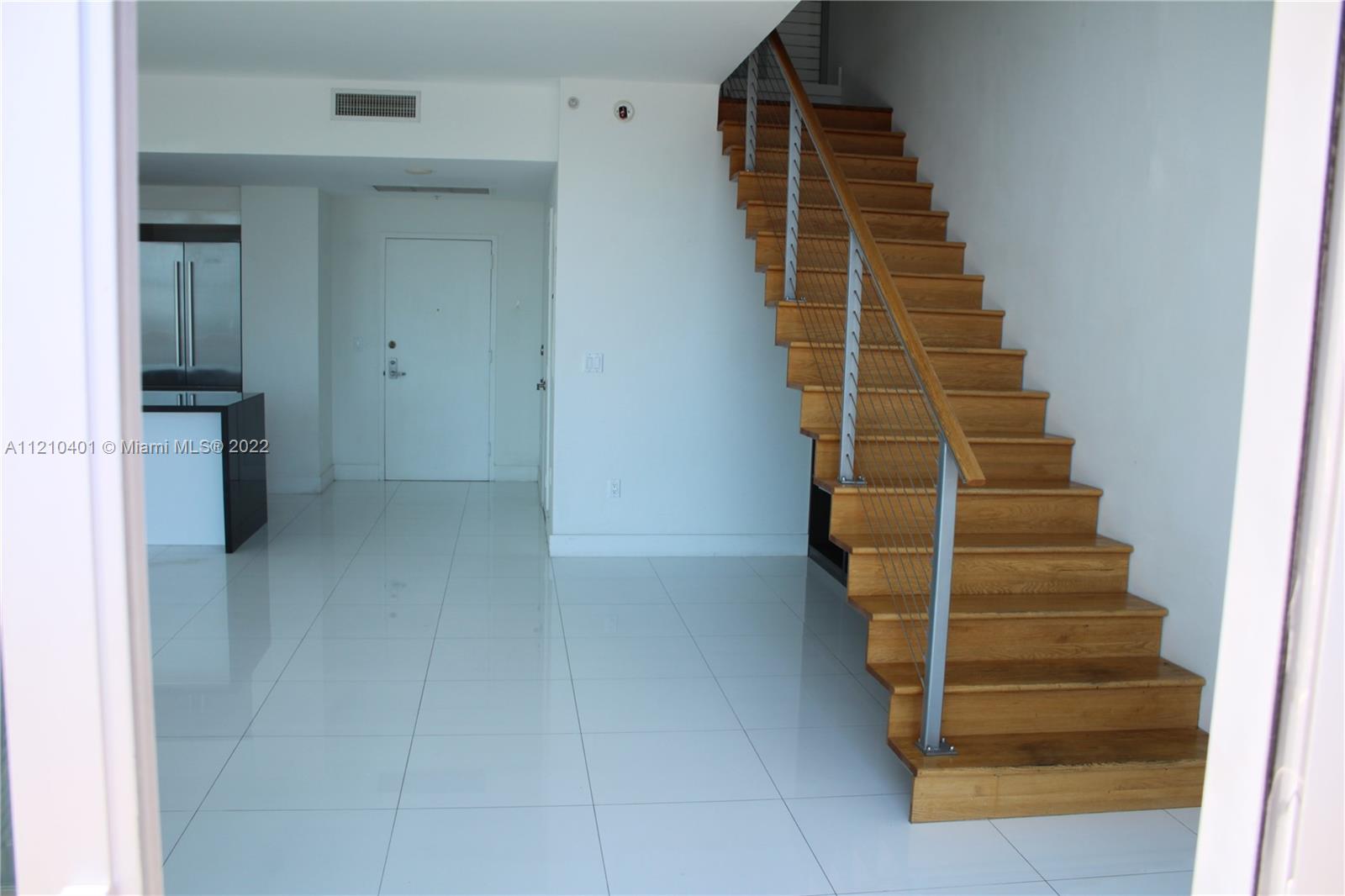 92 Southwest 3rd Street, Unit 5204 Miami, FL 33130 - Photo 6 of 20