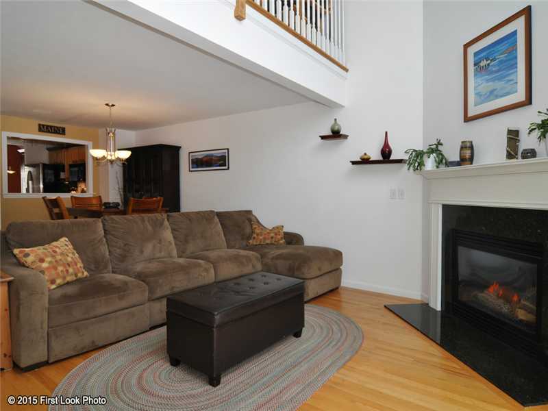 80 Fisher Road, Unit 77 Cumberland, RI 02864 - Photo 5 of 24 Living Room.