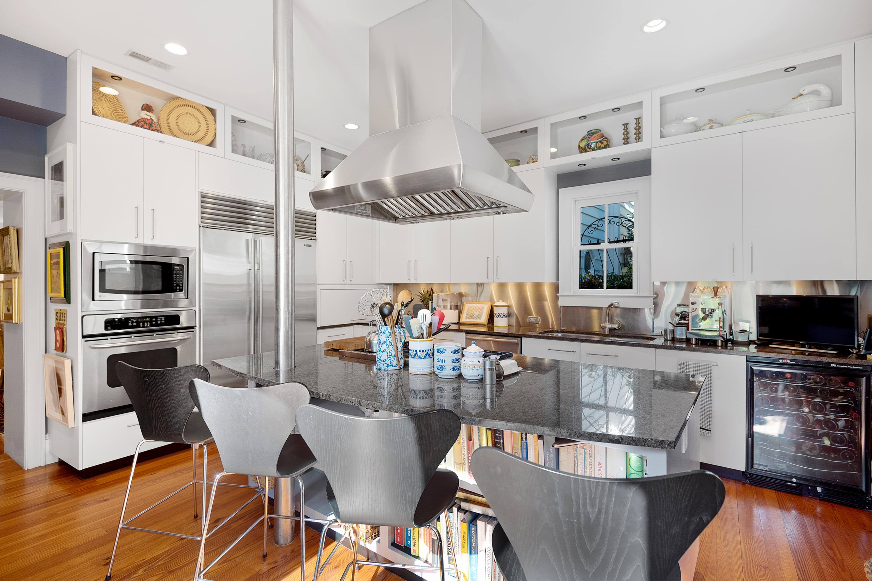 18 State Street Charleston, SC 29401 - Photo 17 of 38 18StateStreet-KeenEyeMarketing-22