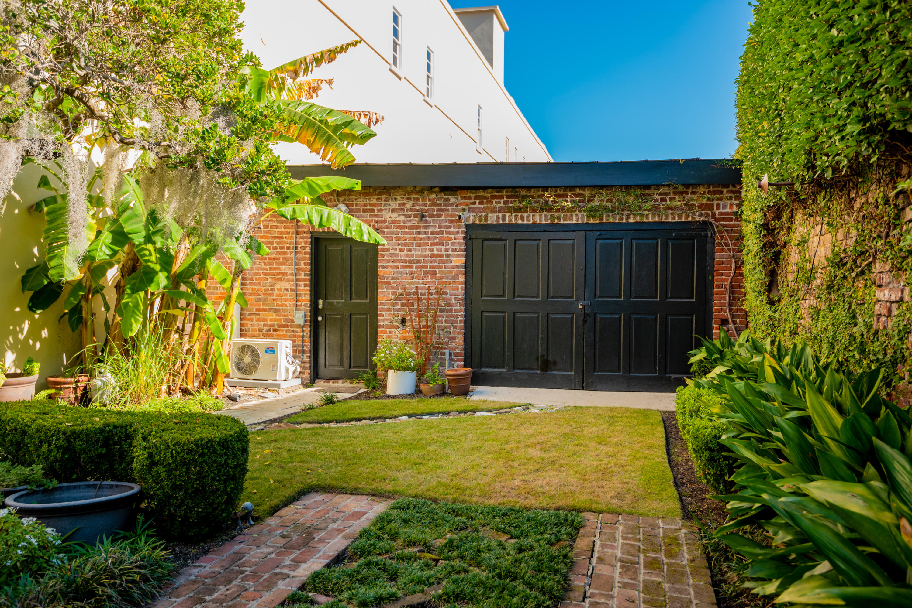 18 State Street Charleston, SC 29401 - Photo 31 of 38 18StateStreet-KeenEyeMarketing-49