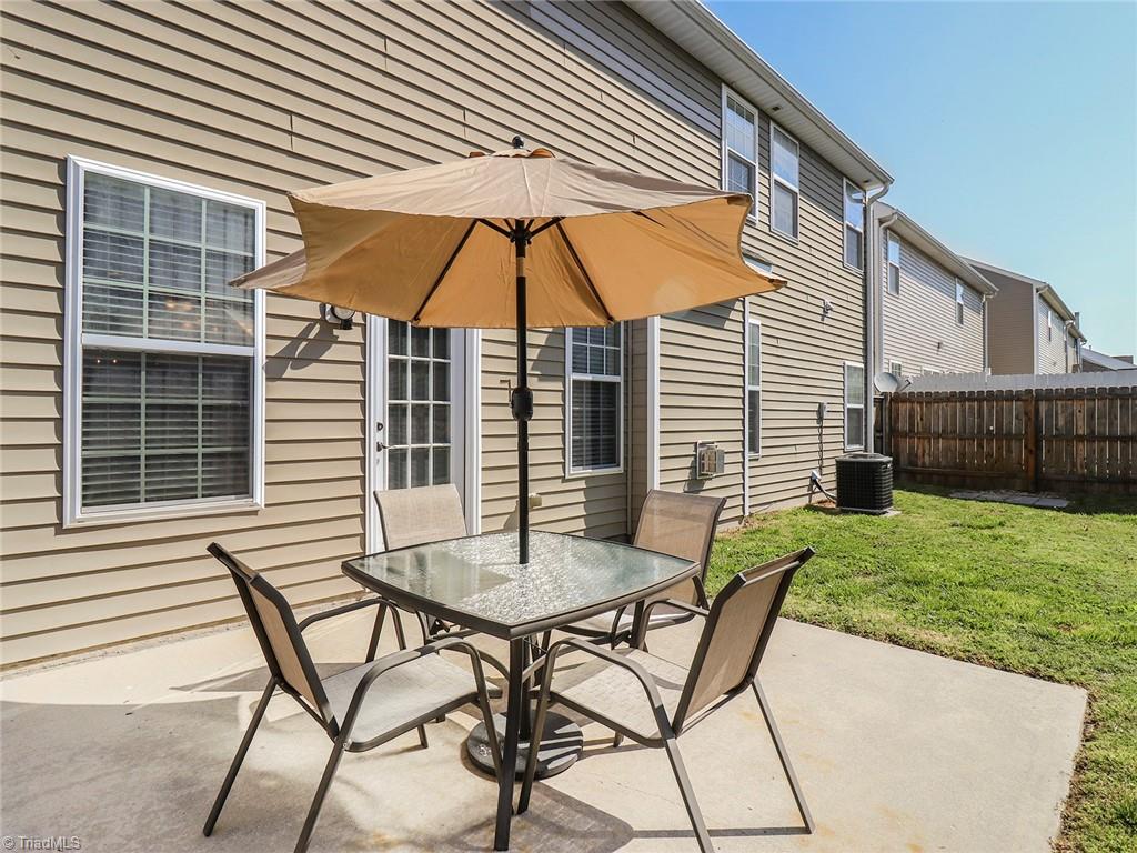 745 Spinning Wheel Point High Point, NC 27265 - Photo 28 of 34 Patio looking at door into breakfast area.