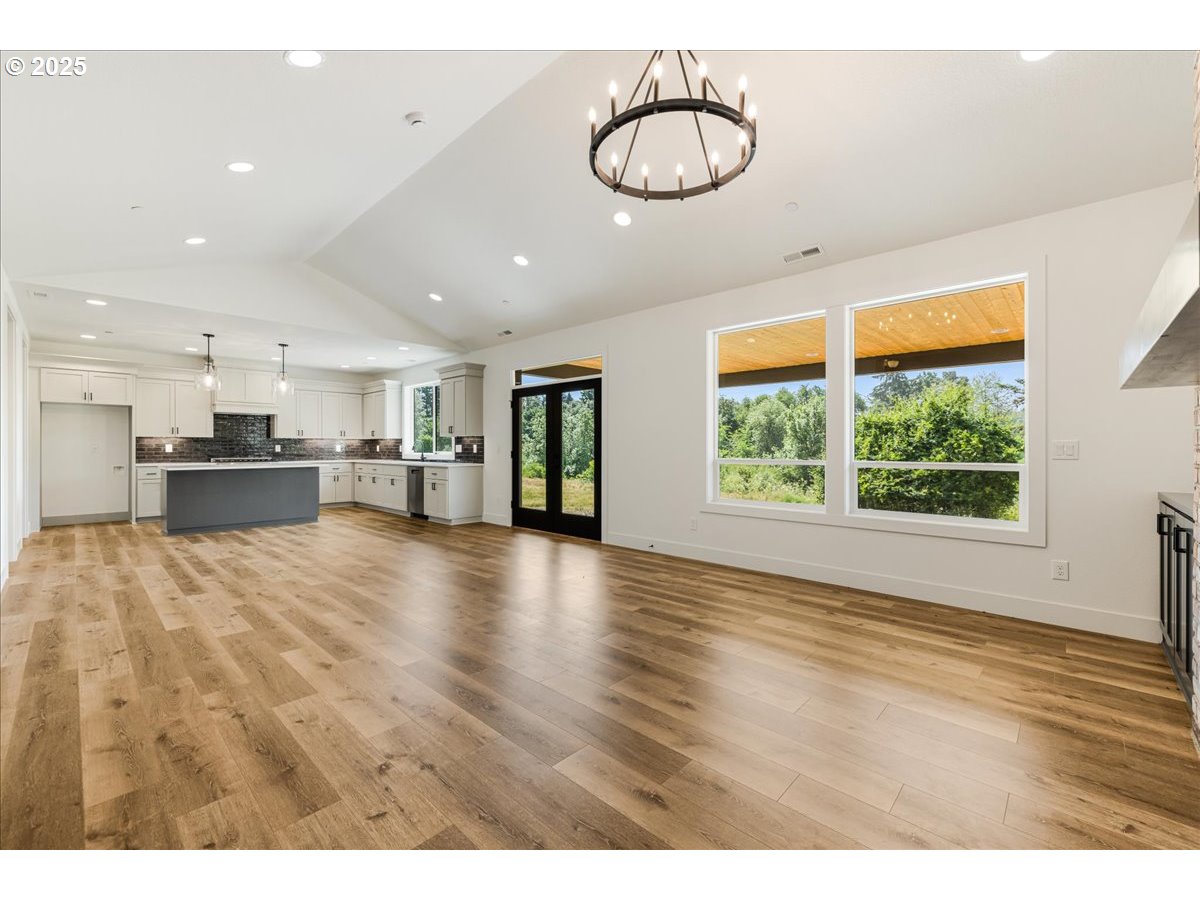 13600 Southeast Fletcher Road Dayton, OR 97114 - Photo 12 of 36