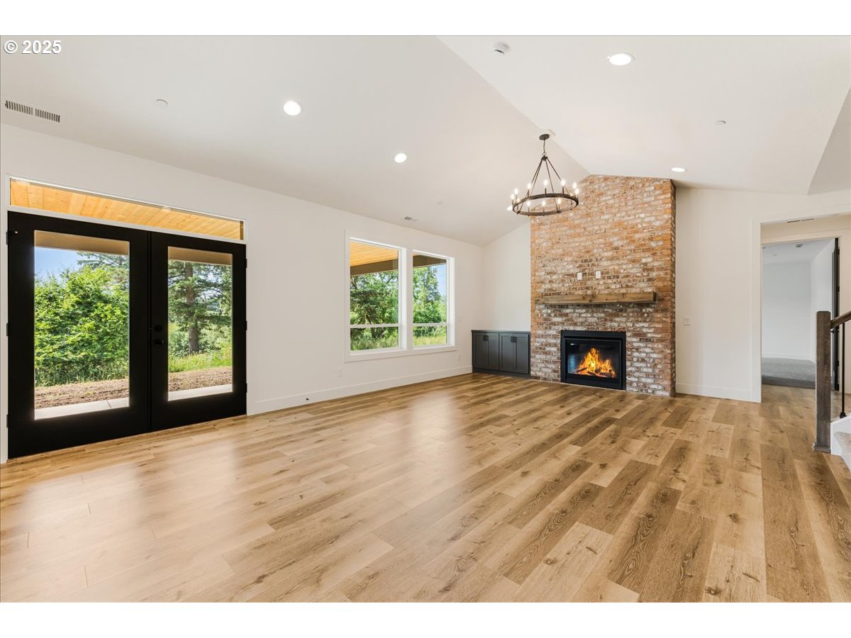 13600 Southeast Fletcher Road Dayton, OR 97114 - Photo 13 of 36