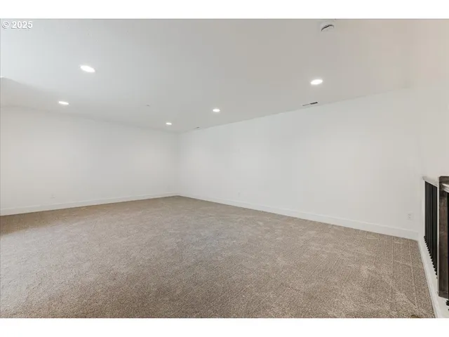 $924,900 | 13600 Southeast Fletcher Road, Dayton, OR 97114