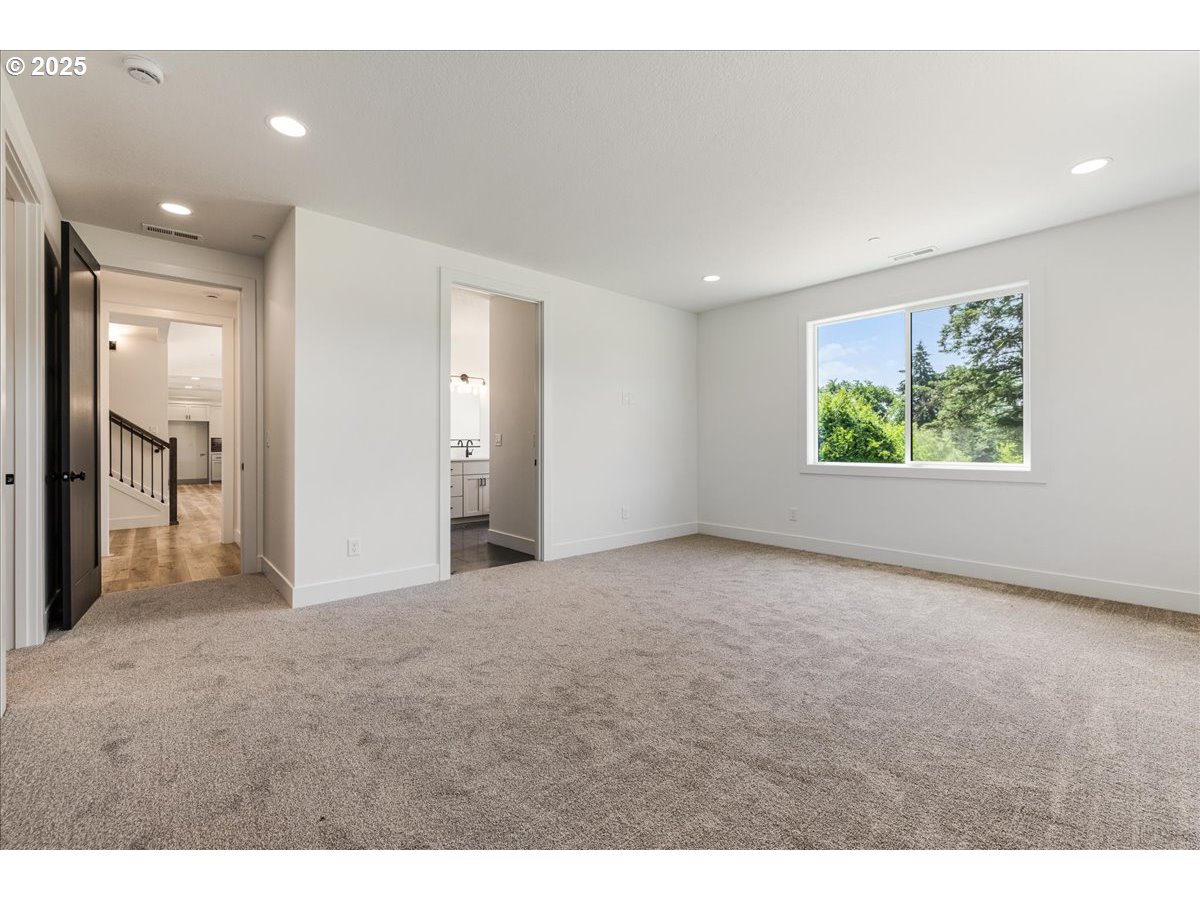 13600 Southeast Fletcher Road Dayton, OR 97114 - Photo 21 of 36