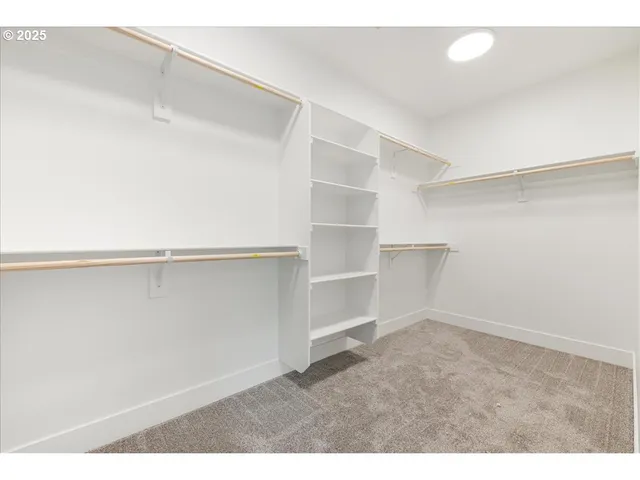 $924,900 | 13600 Southeast Fletcher Road, Dayton, OR 97114