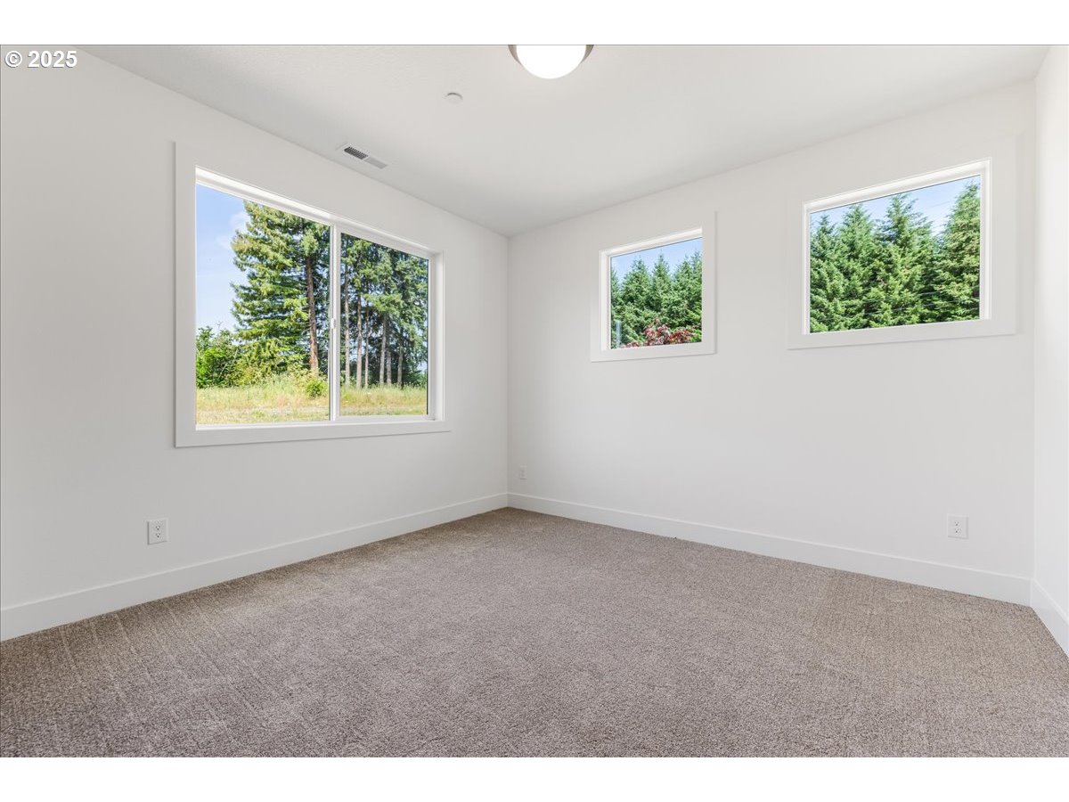 13600 Southeast Fletcher Road Dayton, OR 97114 - Photo 27 of 36