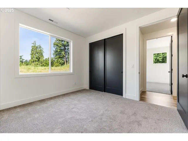 $924,900 | 13600 Southeast Fletcher Road, Dayton, OR 97114