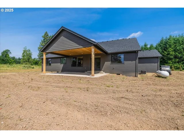 $924,900 | 13600 Southeast Fletcher Road, Dayton, OR 97114