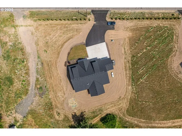 $924,900 | 13600 Southeast Fletcher Road, Dayton, OR 97114