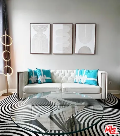 $699,000 | 3810 Wilshire Boulevard, Unit 408, Los Angeles, CA 90010