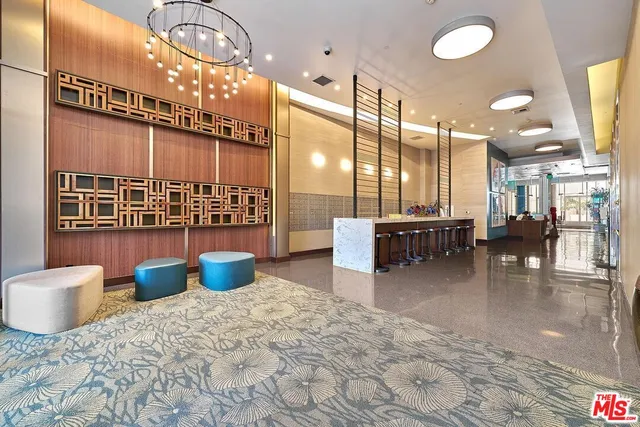 $699,000 | 3810 Wilshire Boulevard, Unit 408, Los Angeles, CA 90010