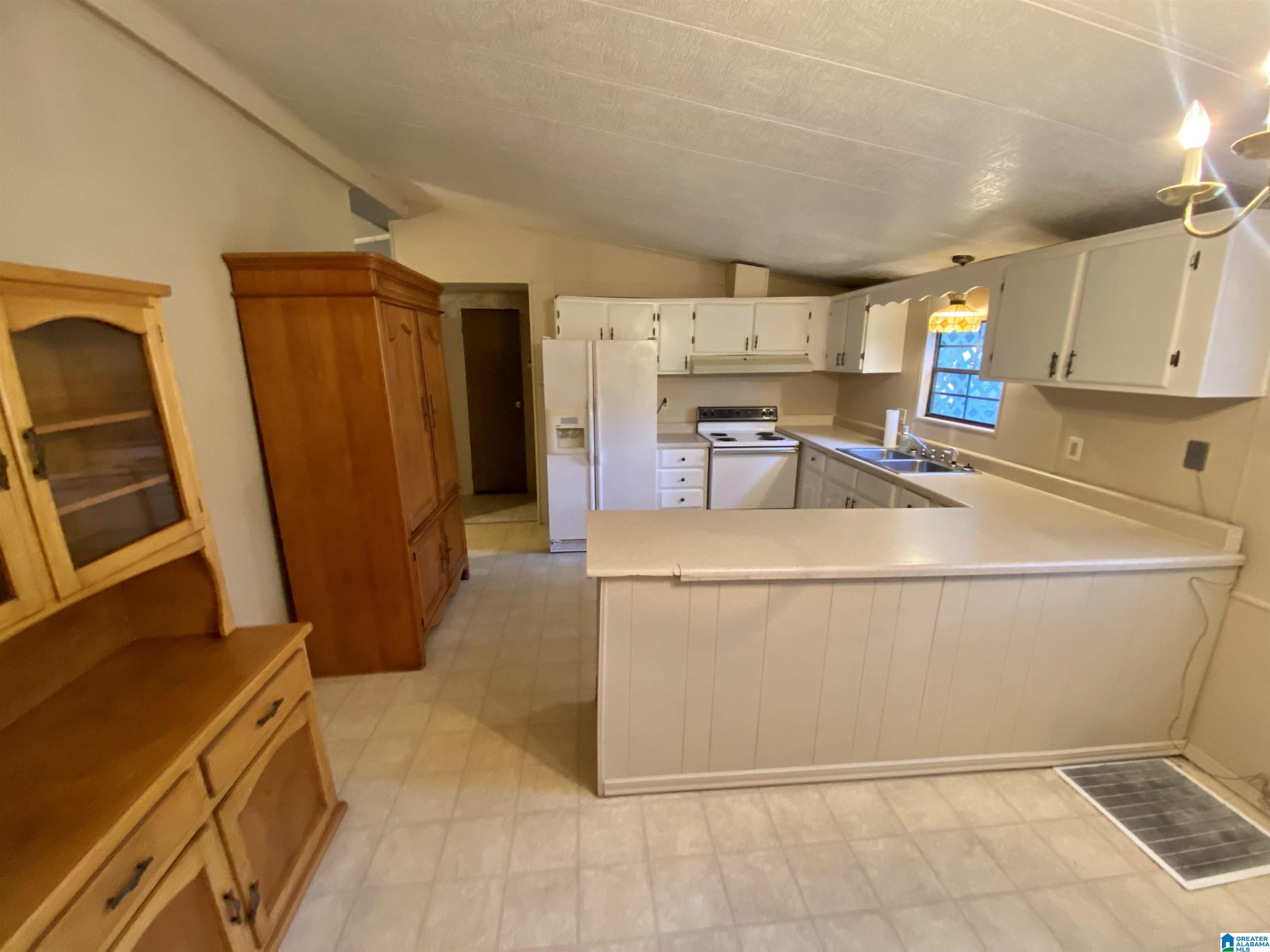 2601 Brakefield Dairy Road Jasper, AL 35503 - Photo 5 of 23