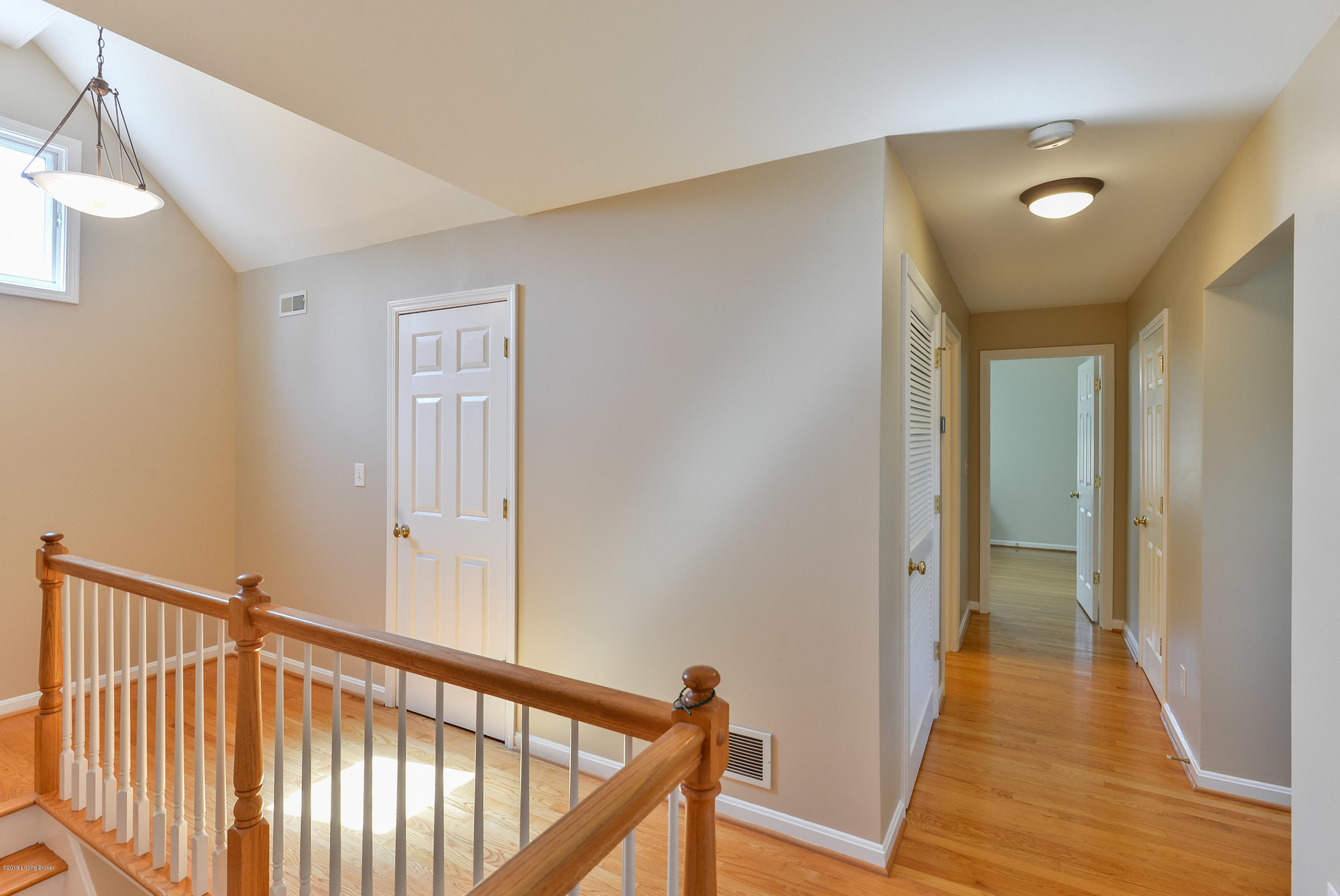 10066 Covered Bridge Road Prospect, KY 40059 - Photo 14 of 49 031 LSIR 20190318 2209