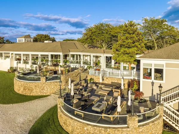 $2,995,000 | 70 Simons Road, Unit E, Mashpee, MA 02649