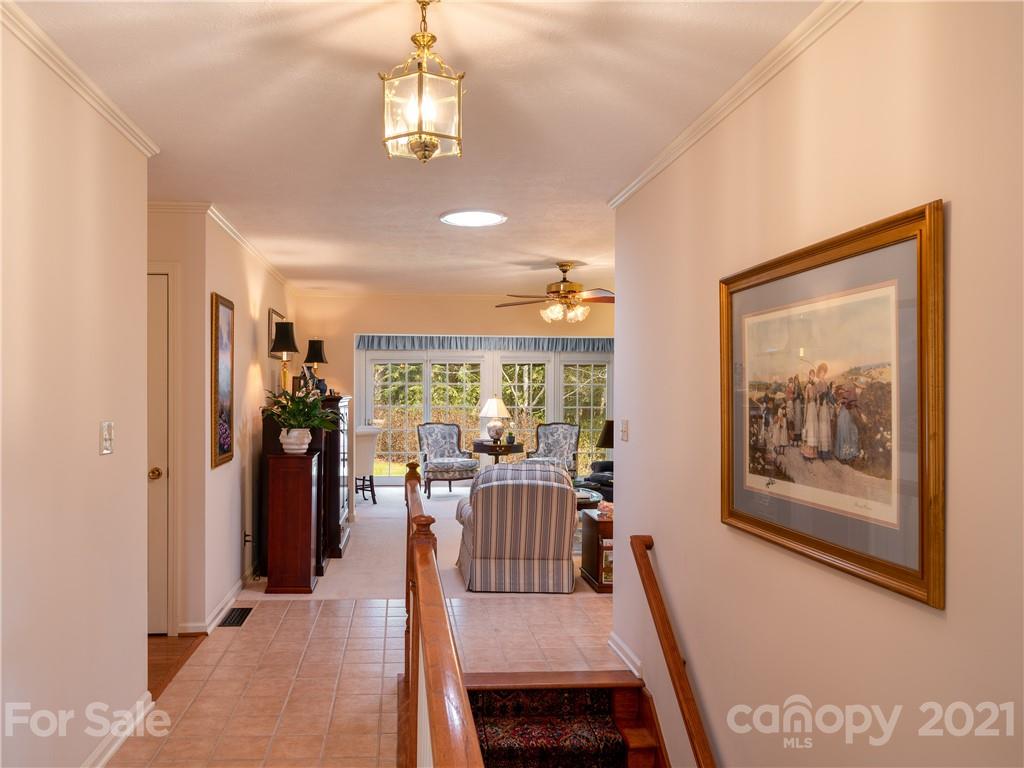 15 Legendary Road Hendersonville, NC 28739 - Photo 13 of 37 Gallery Image 13