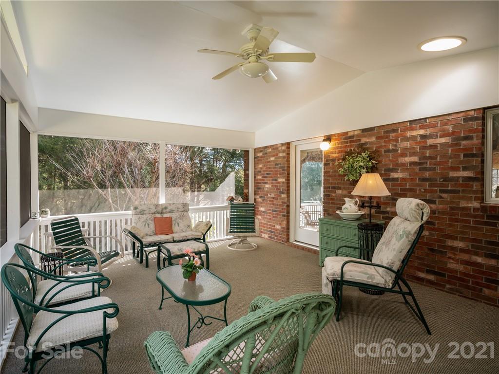 15 Legendary Road Hendersonville, NC 28739 - Photo 20 of 37 Gallery Image 20