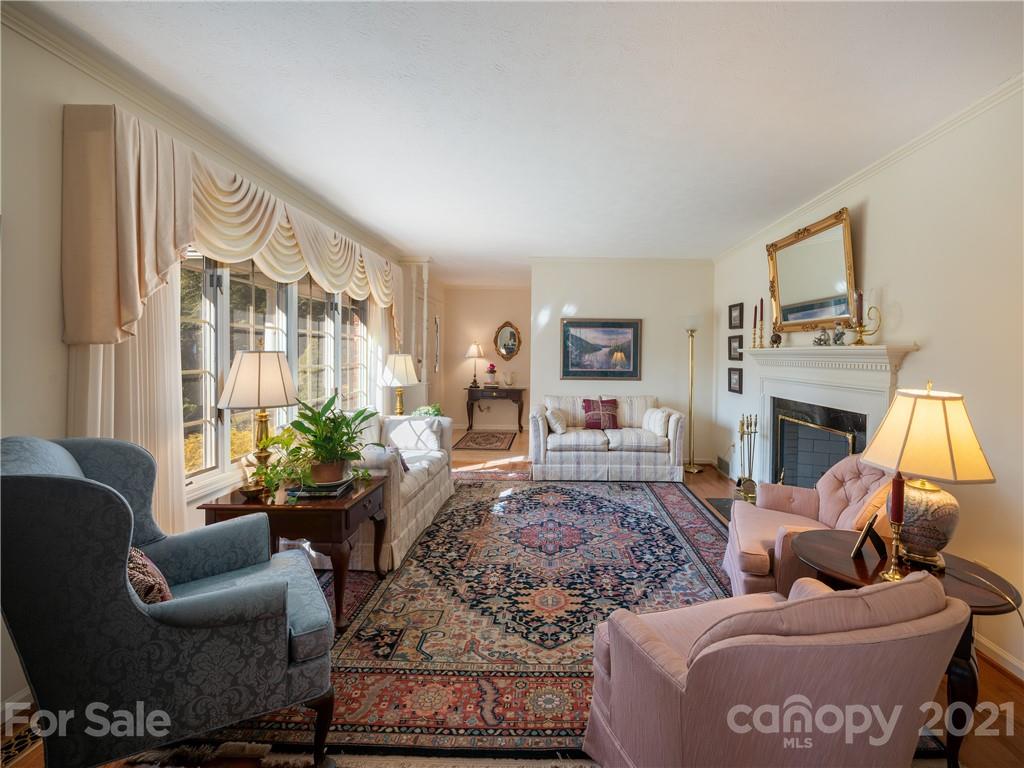 15 Legendary Road Hendersonville, NC 28739 - Photo 22 of 37 Gallery Image 22
